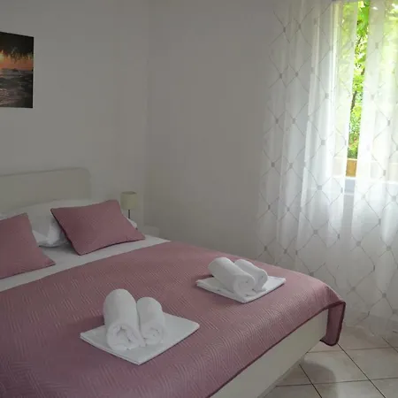 Bepo , 500 M From Old Town Apartman Zadar